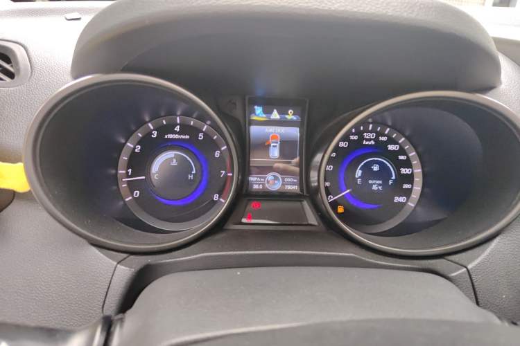 Used Changan CS75 2016 1.5T Manual FENGSHANG Model