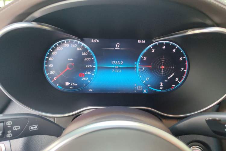 Used Mercedes-Benz GLC 2021 GLC 260 L 4MATIC Dynamic Edition Odometer Close Up