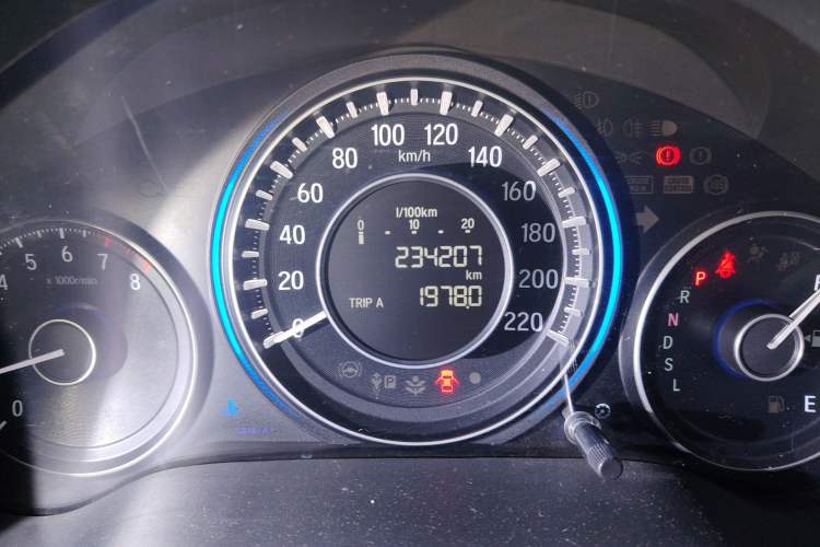 Used Honda Crider 2016 1.8L CVT Comfort Version
