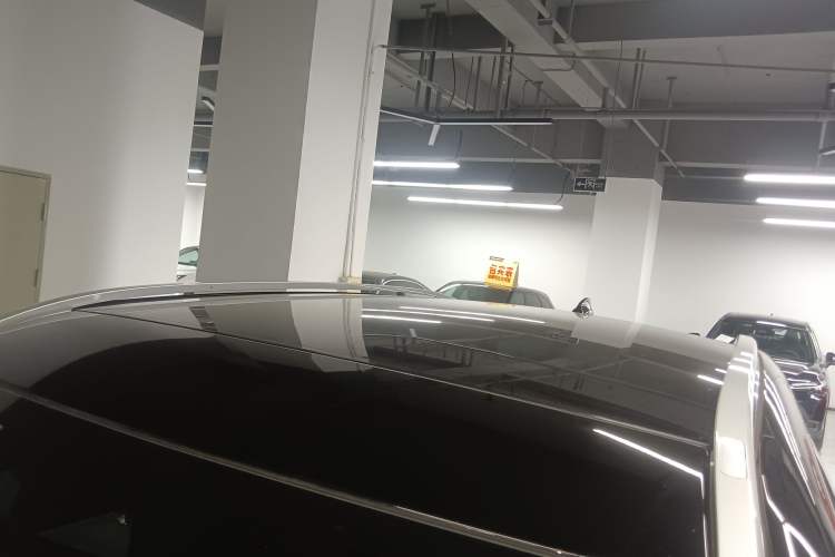 Used Land Rover Discovery Sport 2022 Revised Version 249 PS R-Dynamic S Performance Edition 5 Seats Roof