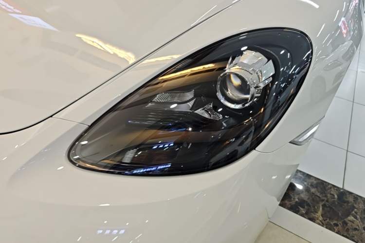 Used Porsche 718 2022 Boxster 2.0T