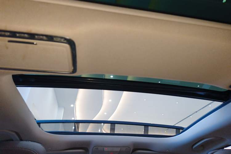 Used Mercedes-Benz E-Class New Energy 2020 E 300 e L