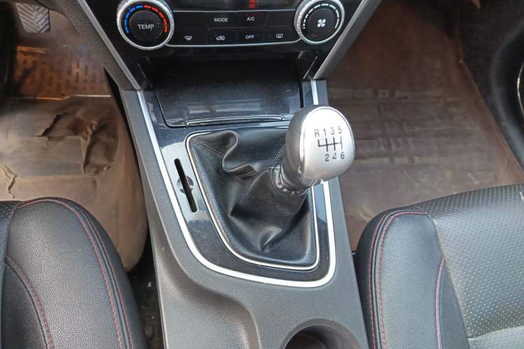 Used Leopaard CS10 2015 2.0T Manual Excellence Edition
