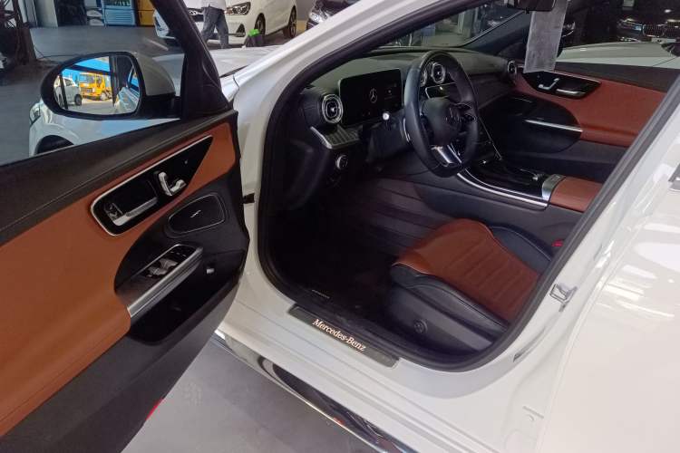 Used Mercedes-Benz C-Class 2023 C 260 L Sport Edition Driver Seat