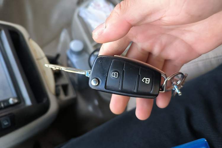 Used JAC Group Refine 2011 2.4L Government Procurement Version Manual Luxury Trim