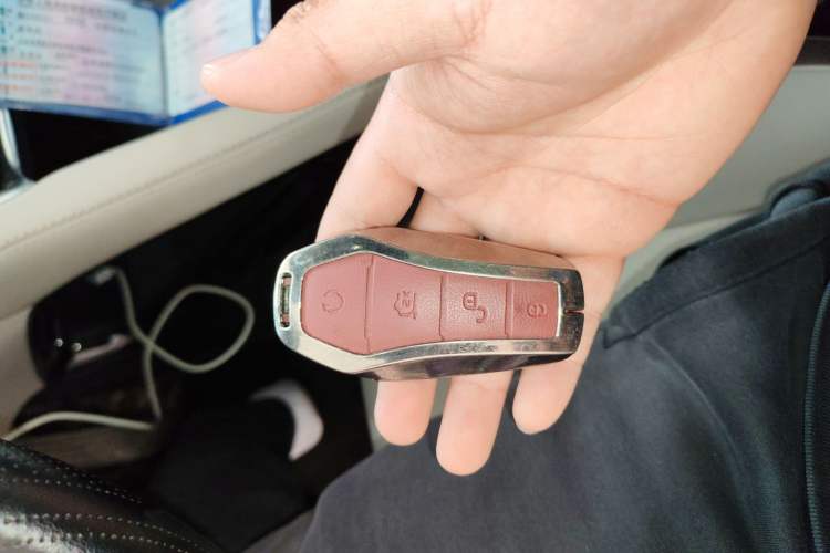 Used BYD Song PLUS New Energy 2025 EV Intelligent Driving Edition 520km Luxury Model Interior 1