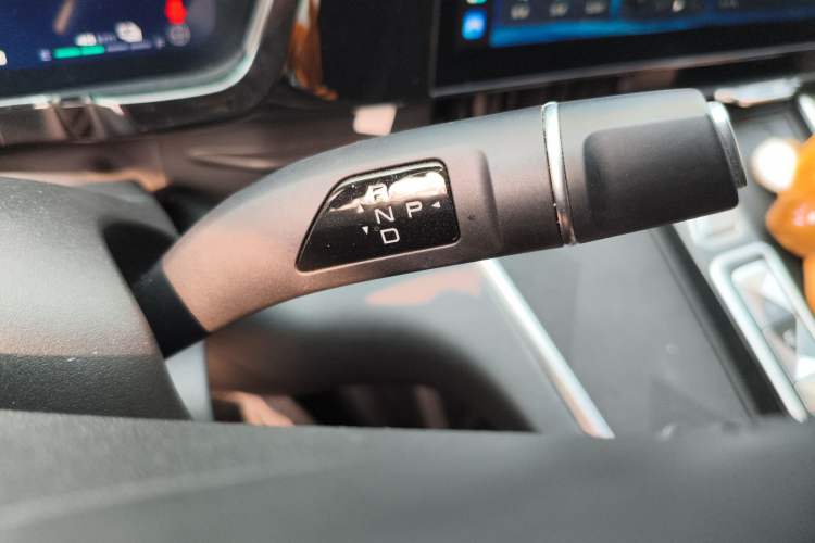 Used Haval Fierce Dragon Max 2023 1.5L Hi4 105 Four-Wheel Drive Navigation Edition Gear Lever