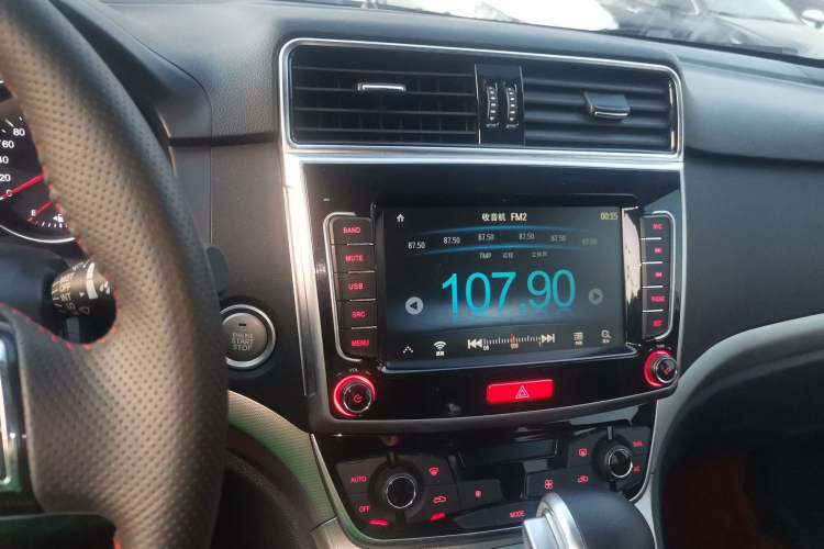 Used Haval M6 2019 1.5T DCT Two-Wheel Drive Elite Version China VI Standard