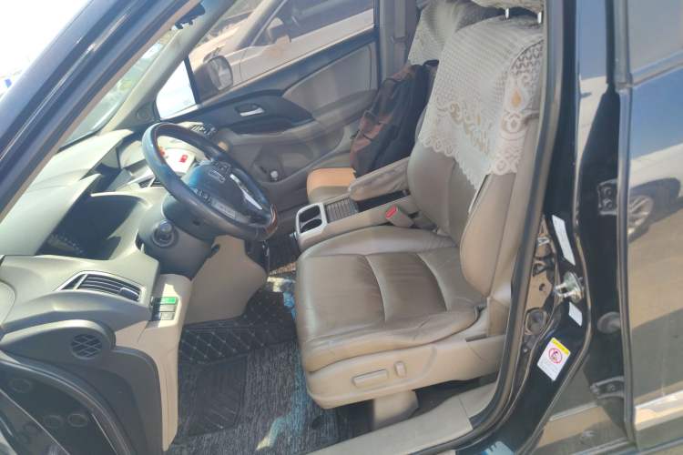 Used Honda Odyssey 2013 2.4L Luxury Edition Left Front Seat