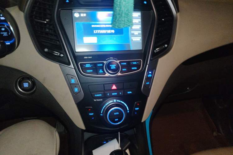 Used Hyundai Grand SantaFe 2013 2.2T 7-Seater Four-Wheel-Drive Luxury Edition
