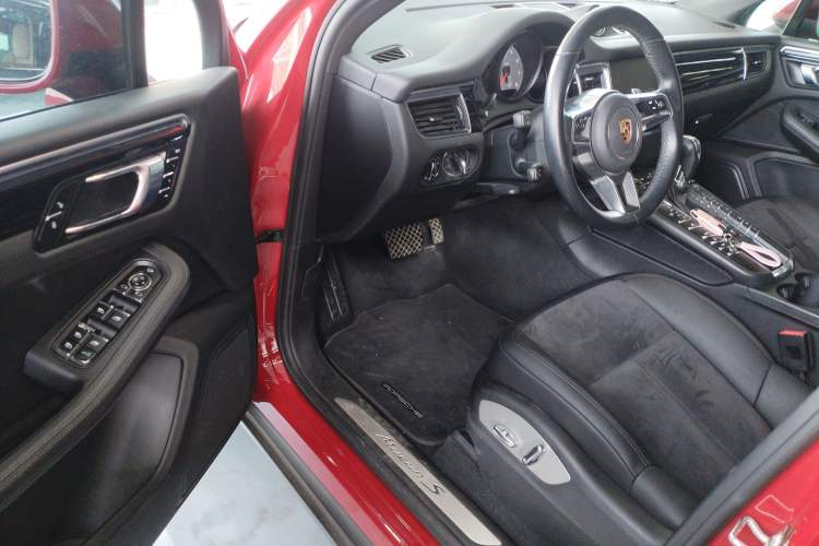 Used Porsche Macan 2017 Macan S 3.0T Driver Seat