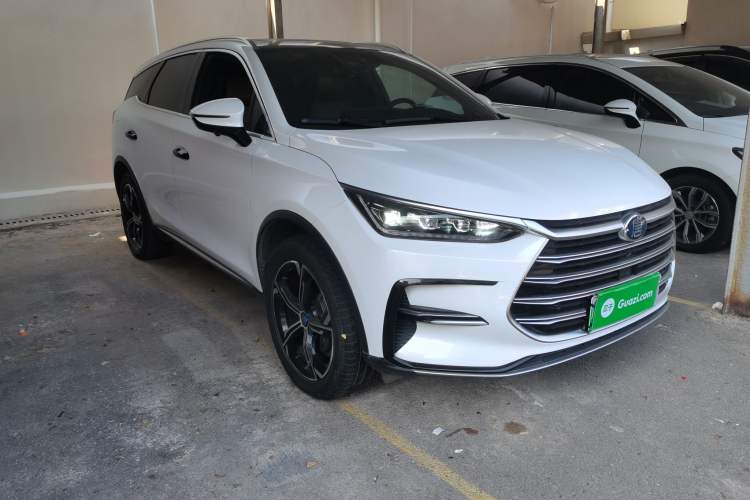 Used BYD Tang New Energy 2021 DM 2.0T Four-Wheel Drive High-Performance Luxury Model

