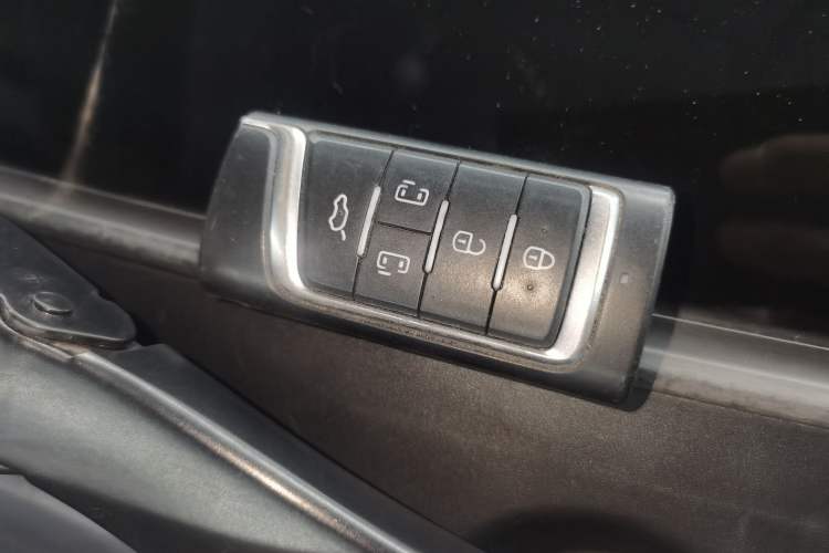 Used GAC Trumpchi M8 2018 320T Luxury Edition
