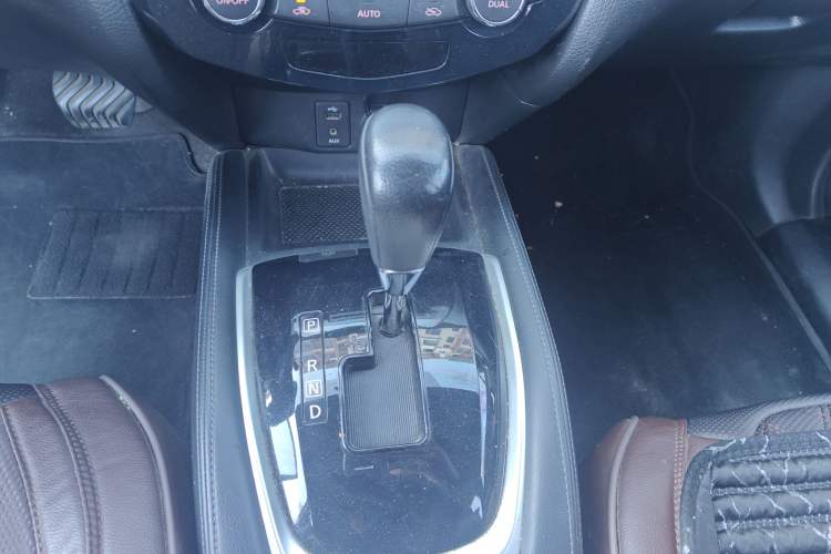 Used Nissan X-Trail 2014 2.0L CVT Smart Edition 2WD
