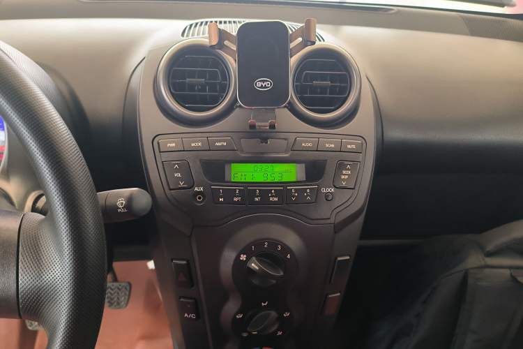 Used BYD F0 2012 1.0L Joyful Cool Model
