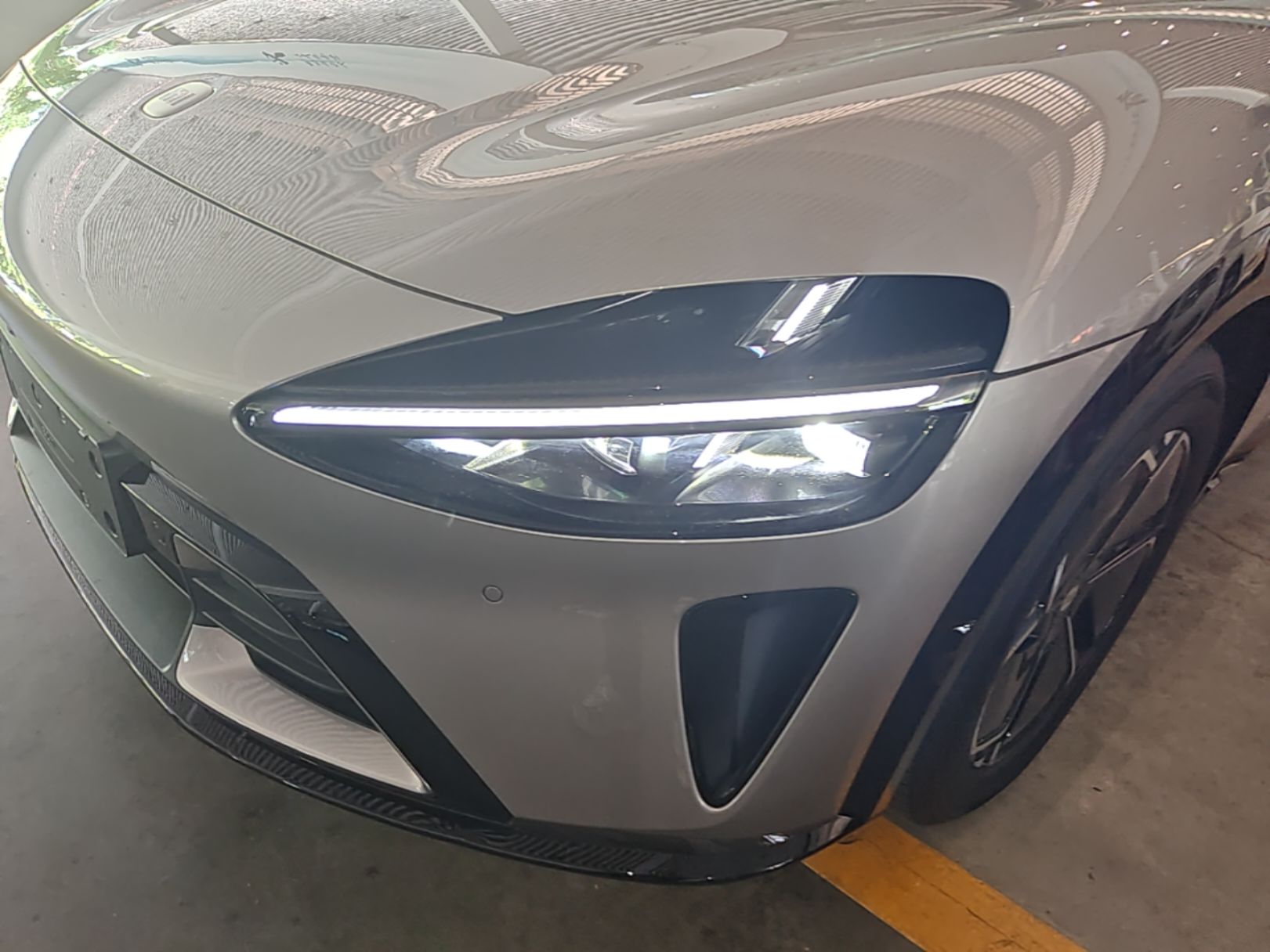 Xiaomi Auto YU7 2025 Ultra-Long Range All-Wheel Drive Pro Version — снимка 8