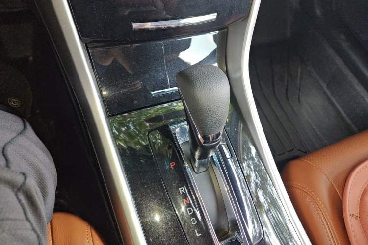 Used Honda Accord 2016 2.0L Comfort Edition
