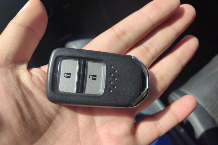 Used Honda Jade 2016 1.8L CVT Luxury Prestige Edition 5-seater Vehicle Key