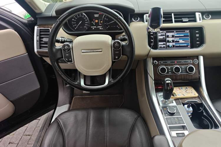 Used Land Rover Range Rover Sport 2013 3.0 V6 U.S. Specification