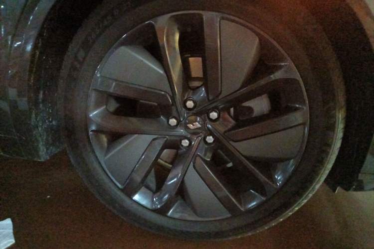 Used Li Auto L8 2023 Max model