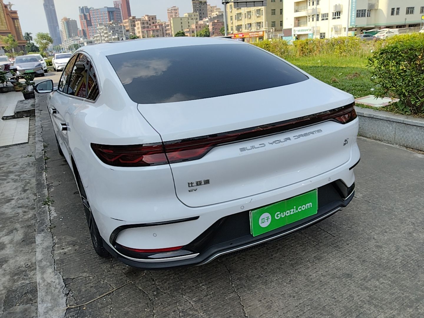 BYD Han 2023 EV Champion Edition 605KM Front-Drive Premium Model — снимка 4