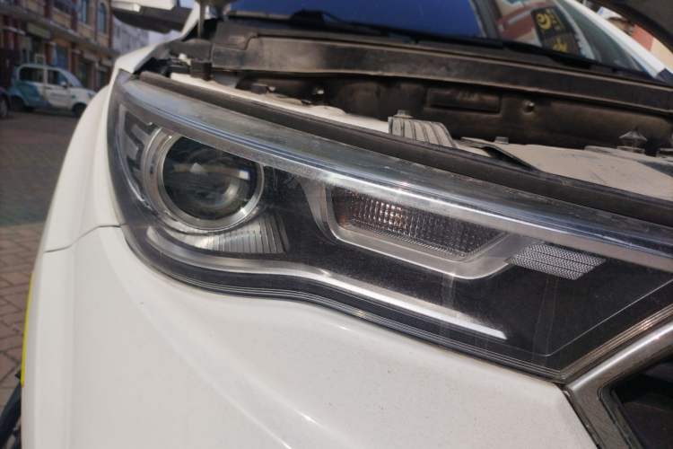 Used Bestune X40 2019 1.6L Automatic Luxury Edition China VI
