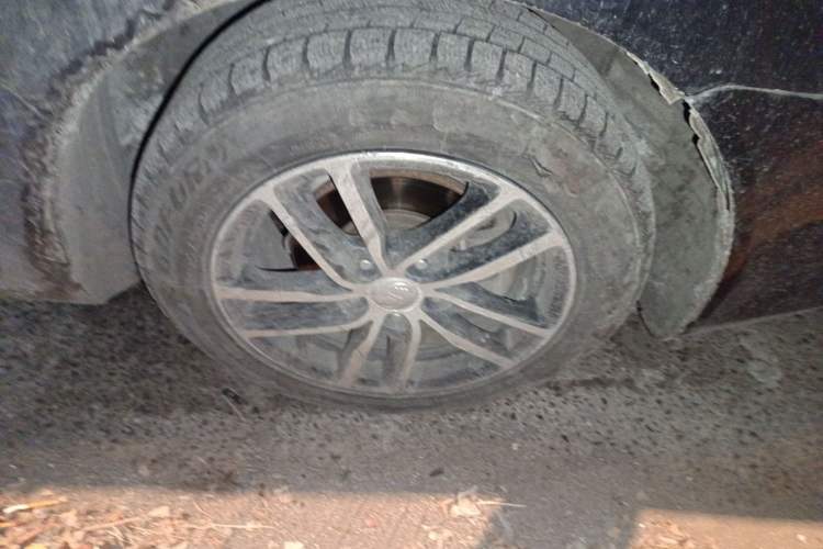 Used Bestune B50 2013 1.6L manual luxury version
