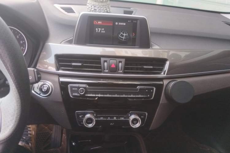 Used BMW X1 2018 sDrive18Li Luxury Model