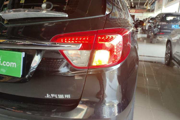 Used Buick Envision 2017 28T Four-Wheel Drive Elite Model Right Rear Taillight