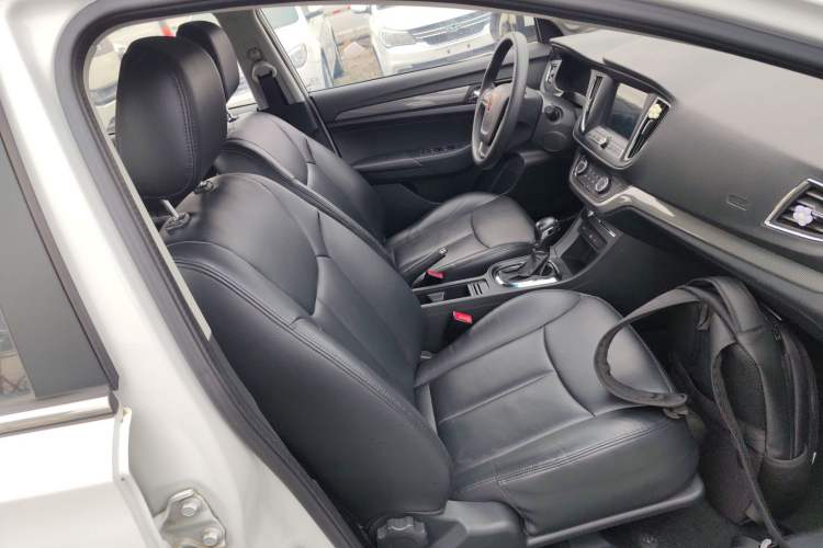 Used Roewe 360 2017 1.5L Automatic Luxury Edition