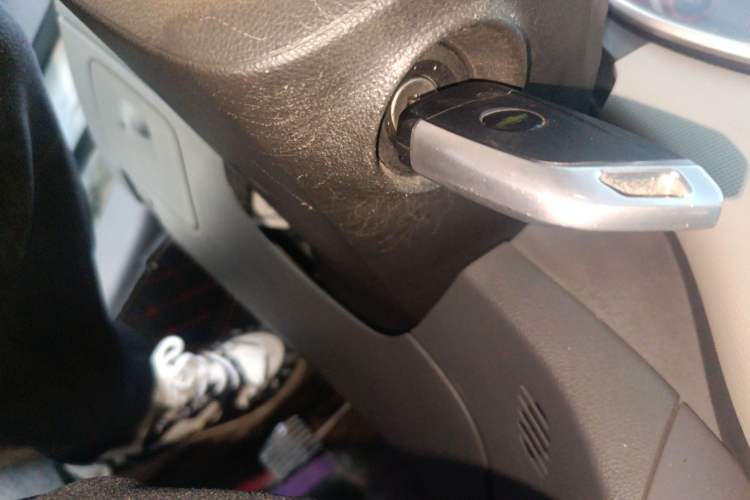 Used Chevrolet Sail 2015 Sail 3 1.3L Manual Ideal Edition
