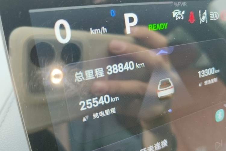 Used Deepal S07 2023 200Max Range-Extended Version Odometer Close Up