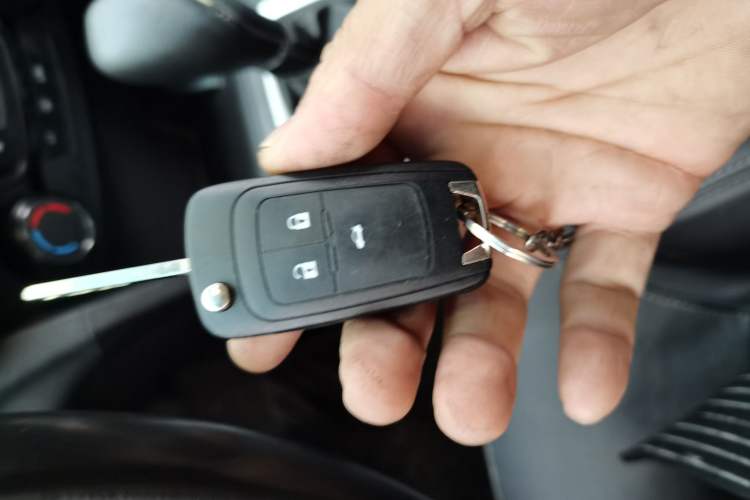 Used Buick Excelle GX 2018 18T Automatic Elite Model Vehicle Key