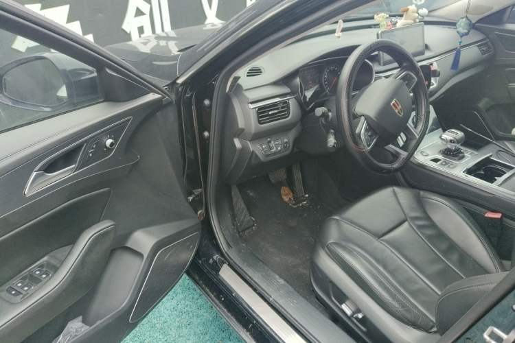 Used Hongqi H5 2020 1.8T Automatic ZhiLian QiYun Edition Driver Seat
