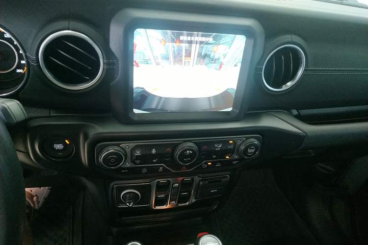 Used Jeep Gladiator 2022 3.6L Pioneer Edition
