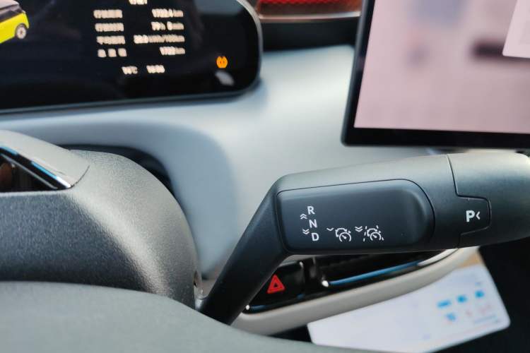 Used Zeekr MIX 2025 Long-Range Intelligent Driving Edition
