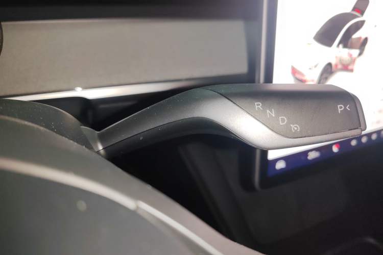 Used Tesla Model Y 2024 Rear-Wheel-Drive Version