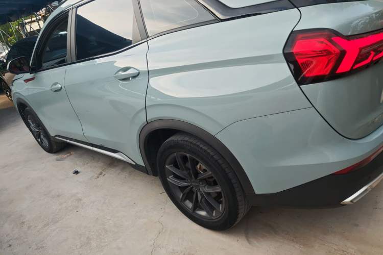 Used Dongfeng Fengon 580 2022 1.5T Automatic Enjoyment Model
