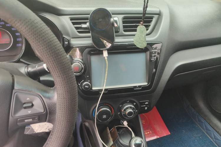 Used Kia K2 2012 Sedan 1.6L Automatic Transmission Premium Commemorative Edition Audio And AC Panel