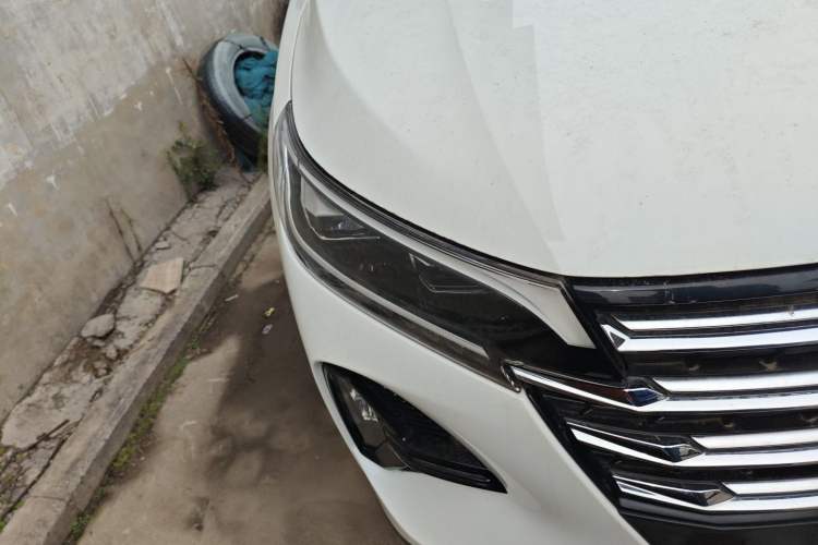 Used GAC Trumpchi GS4 2023 270T Automatic Smart Drive Technology Edition Right Front Headlight