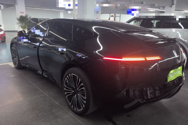 Used Avatr 12 2025 Ultra Extended-Range Edition Rear Left 45 Deg