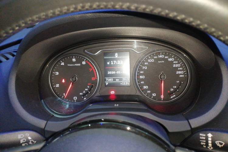 Used Audi A3 2015 Limousine 40 TFSI Automatic Luxury Model