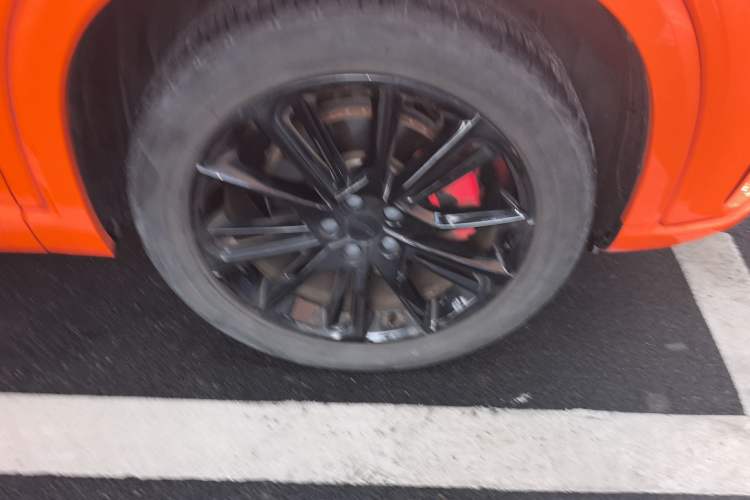 Used Geely Auto Monjaro 2020 High-Energy Edition 350T Yáoxīngzhě Right Front Wheel Hub