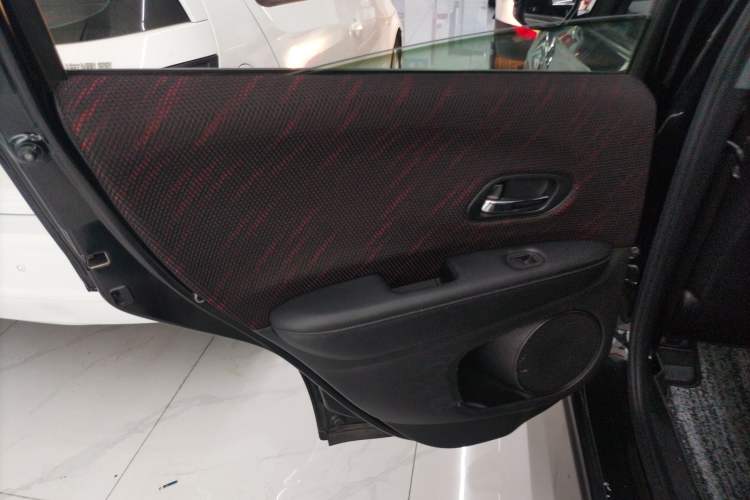 Used Honda XR-V 2017 1.8L EXi CVT Comfort Version
