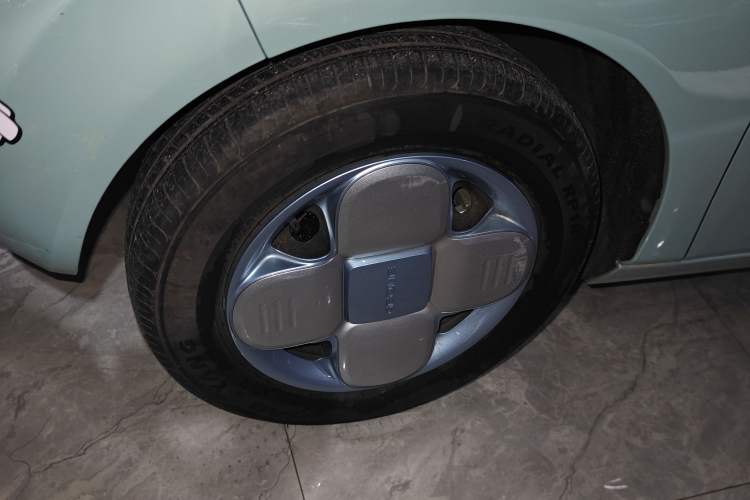 Used Geely Galaxy Panda 2023 Panda Mini 200km Endurance Bear
