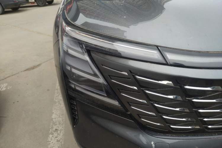 Used CHANGAN CS75 PLUS 2025 4th Generation 1.5T New Blue Whale Smart Luxury Edition
