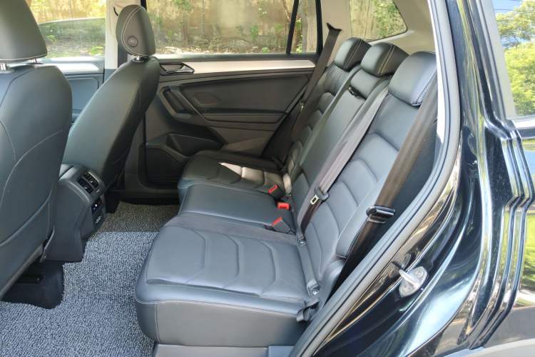 Used Volkswagen Tiguan L 2021 330TSI Automatic Two-Wheel Drive Smart Edition