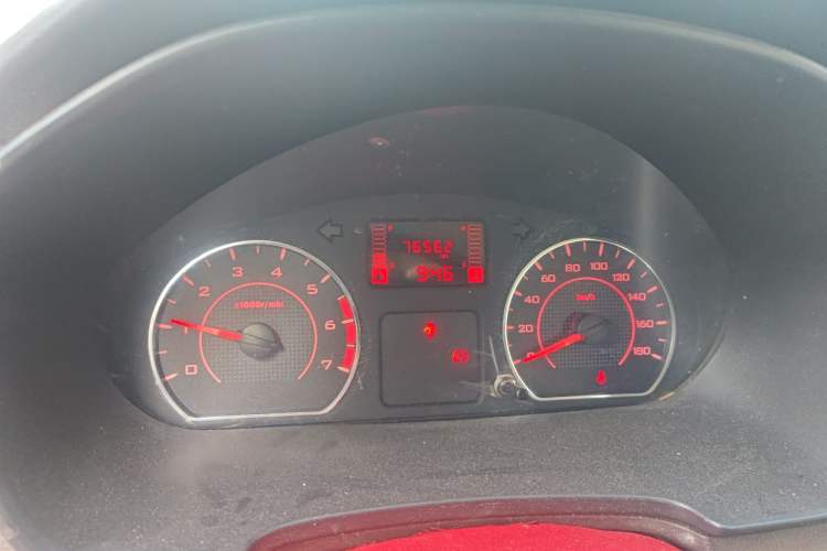 Used Wuling Hongguang V 2021 1.5L Jingqu Version LAR Odometer Close Up