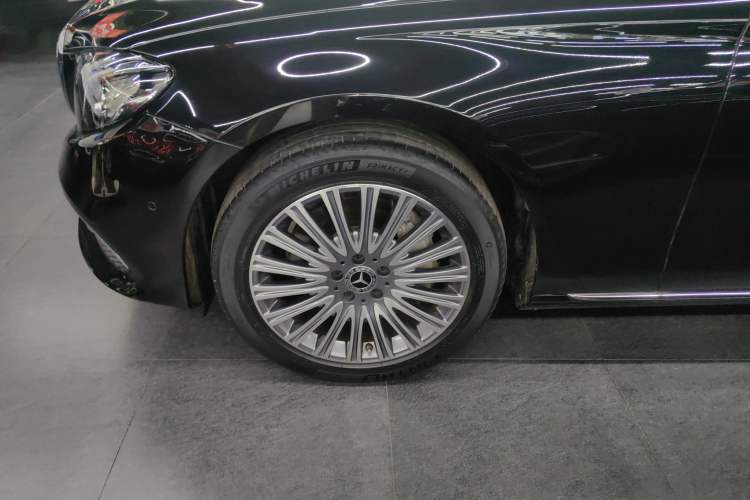 Used Mercedes-Benz E-Class 2020 E 300 L Stylish Model Exterior 4