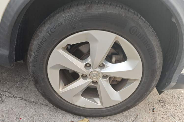 Used Nissan Qashqai 2019 2.0L CVT Smart Enjoyment Version Right Front Wheel Hub